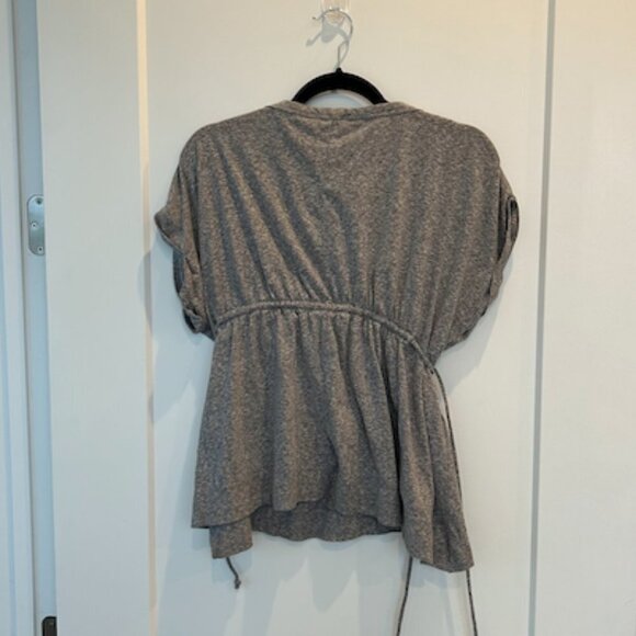 grey draw string top - Picture 5 of 5